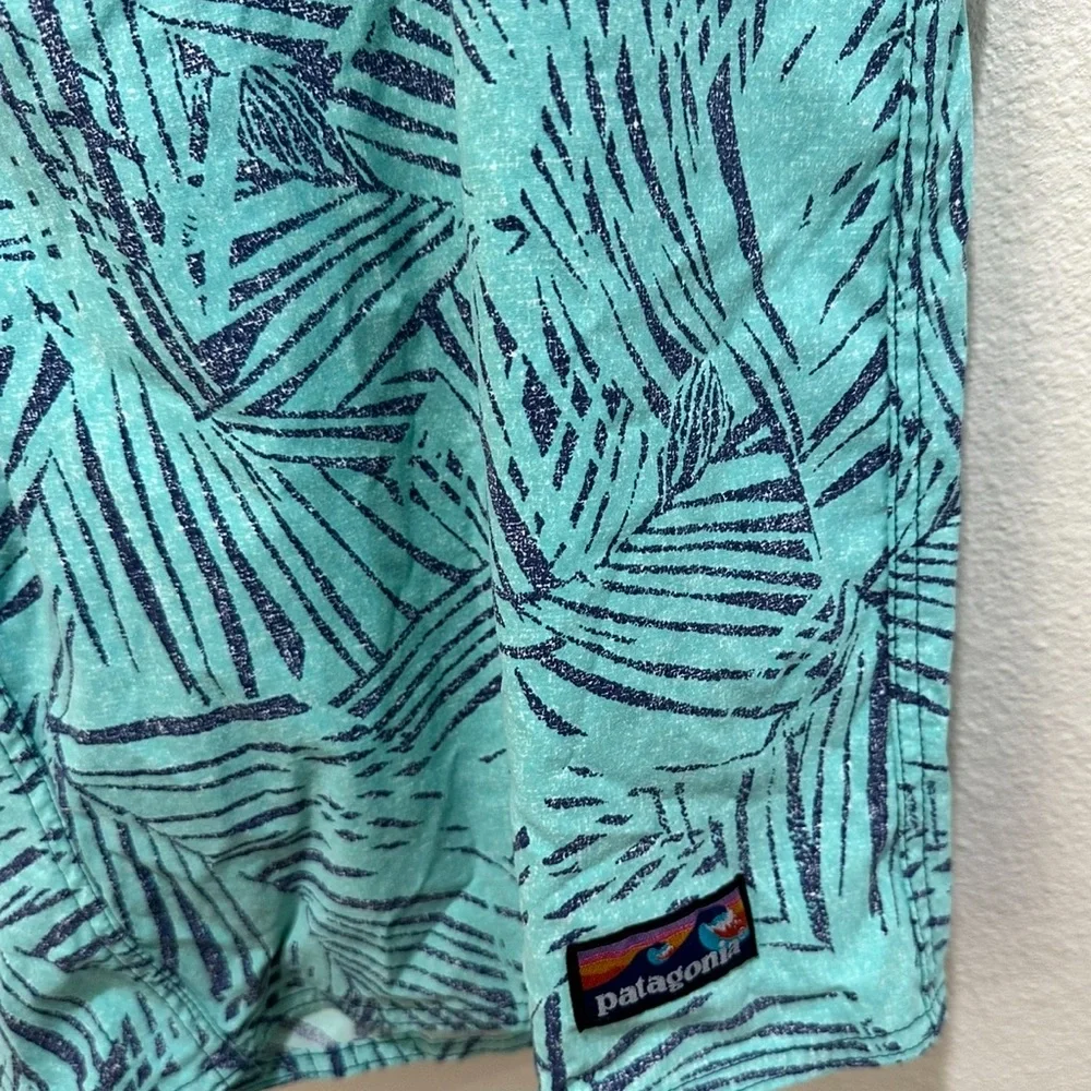 Patagonia Stretch Wavefarer Boardshorts 40‎ Green Blue Style